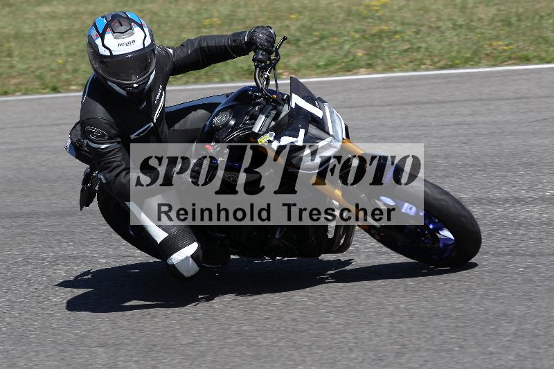 Archiv-2022/38 11.07.2022 Plüss Moto Sport ADR/Freies Fahren/22